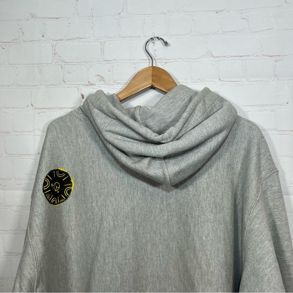 Champion Reverse Weave Peace Graphic Hoodie Sweatshirt Mens XL Gray Embroidered - Picture 13 of 13